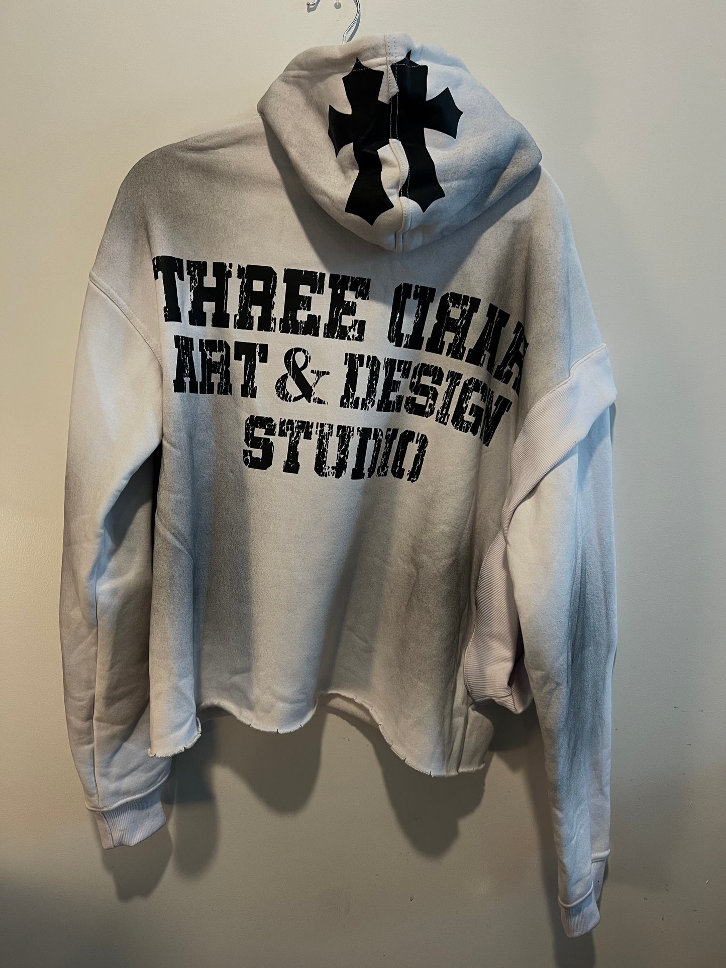 03 Style Pleaser Distressed Hoodie - White