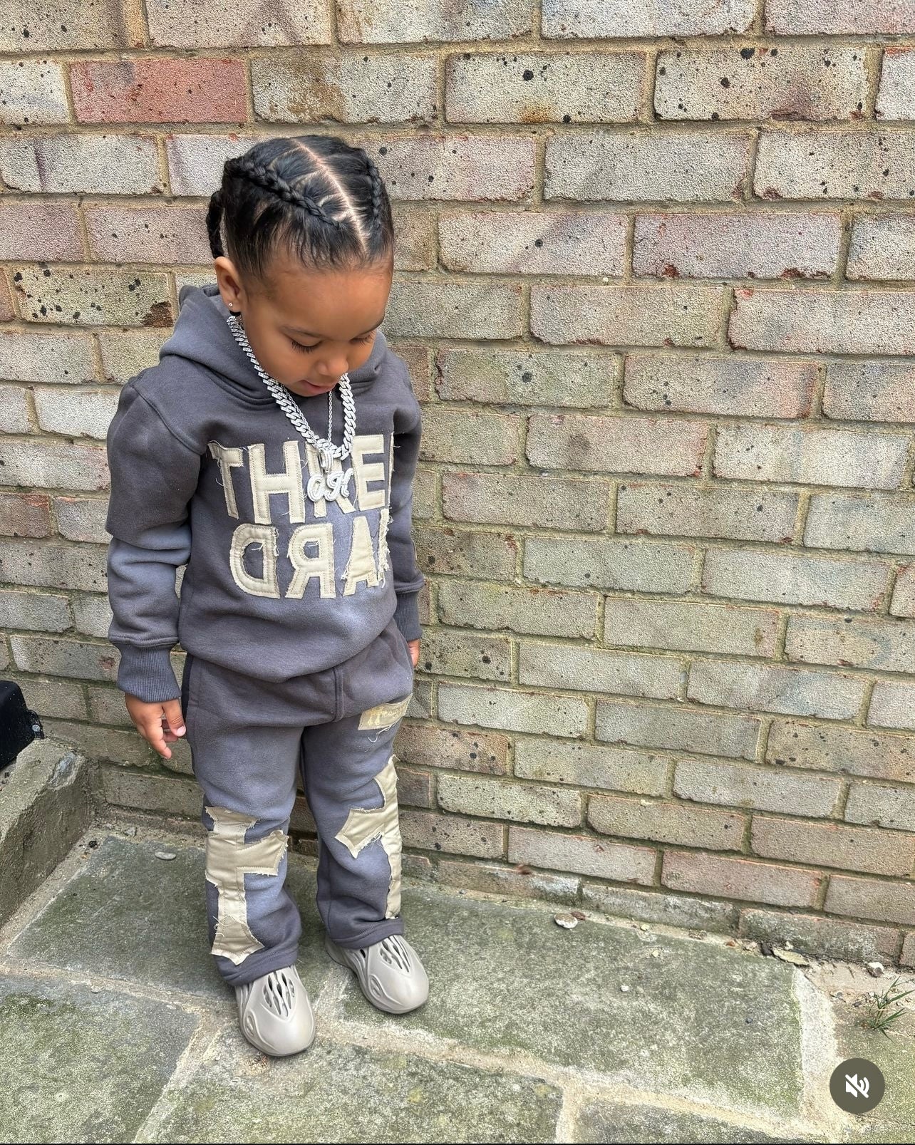 Toddler Distressed Sweatsuit - Grey & Cream